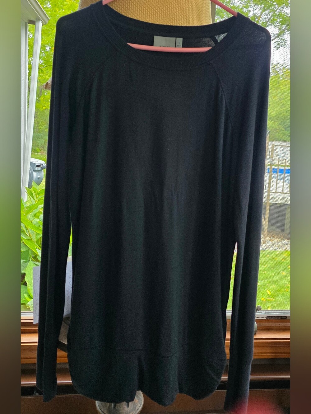 Athleta Black Studio Cinch Long-Sleeve Crew Neck Pullover Size Small